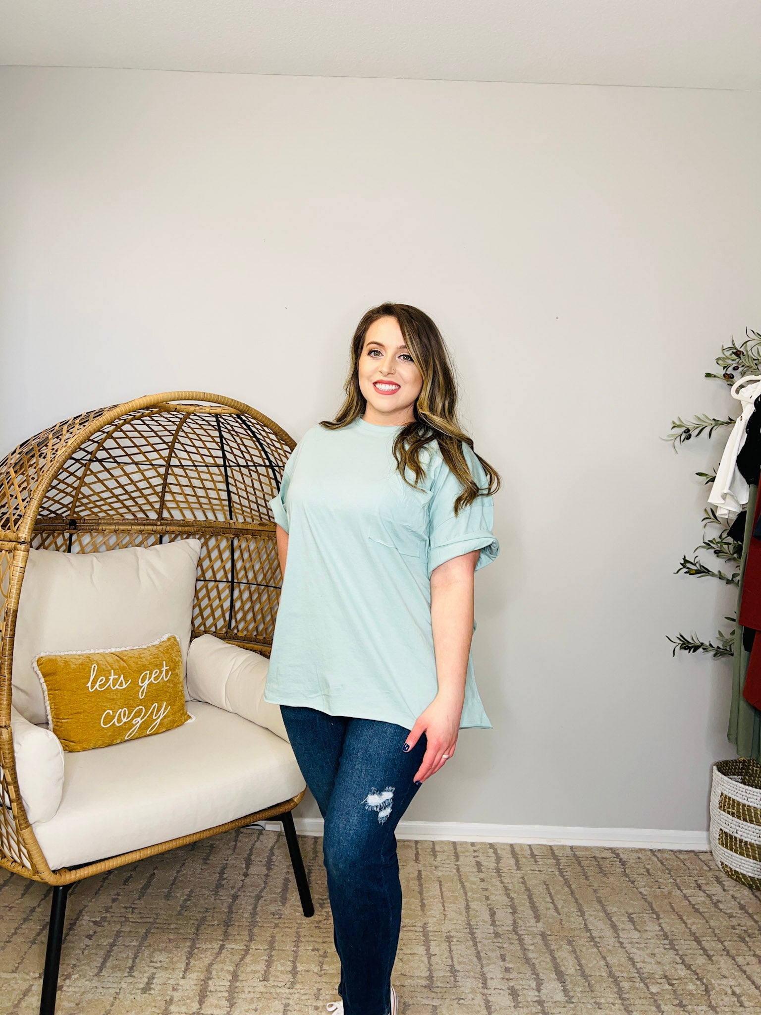 Edgy Boyfriend Tee (XS-XL Curvy Babe Friendly) - Brynn & Rae Boutique