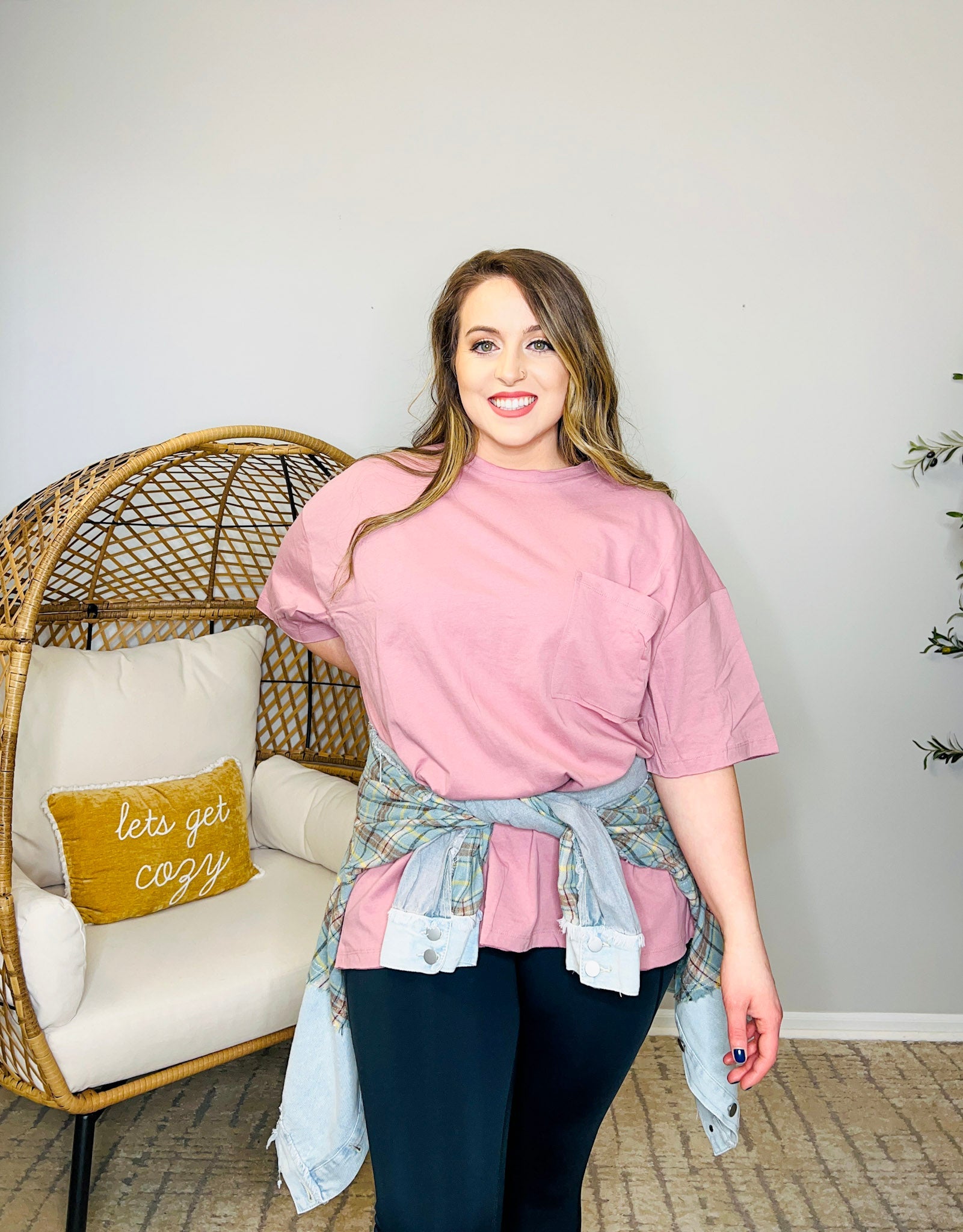 Edgy Boyfriend Tee (XS-XL Curvy Babe Friendly) - Brynn & Rae Boutique