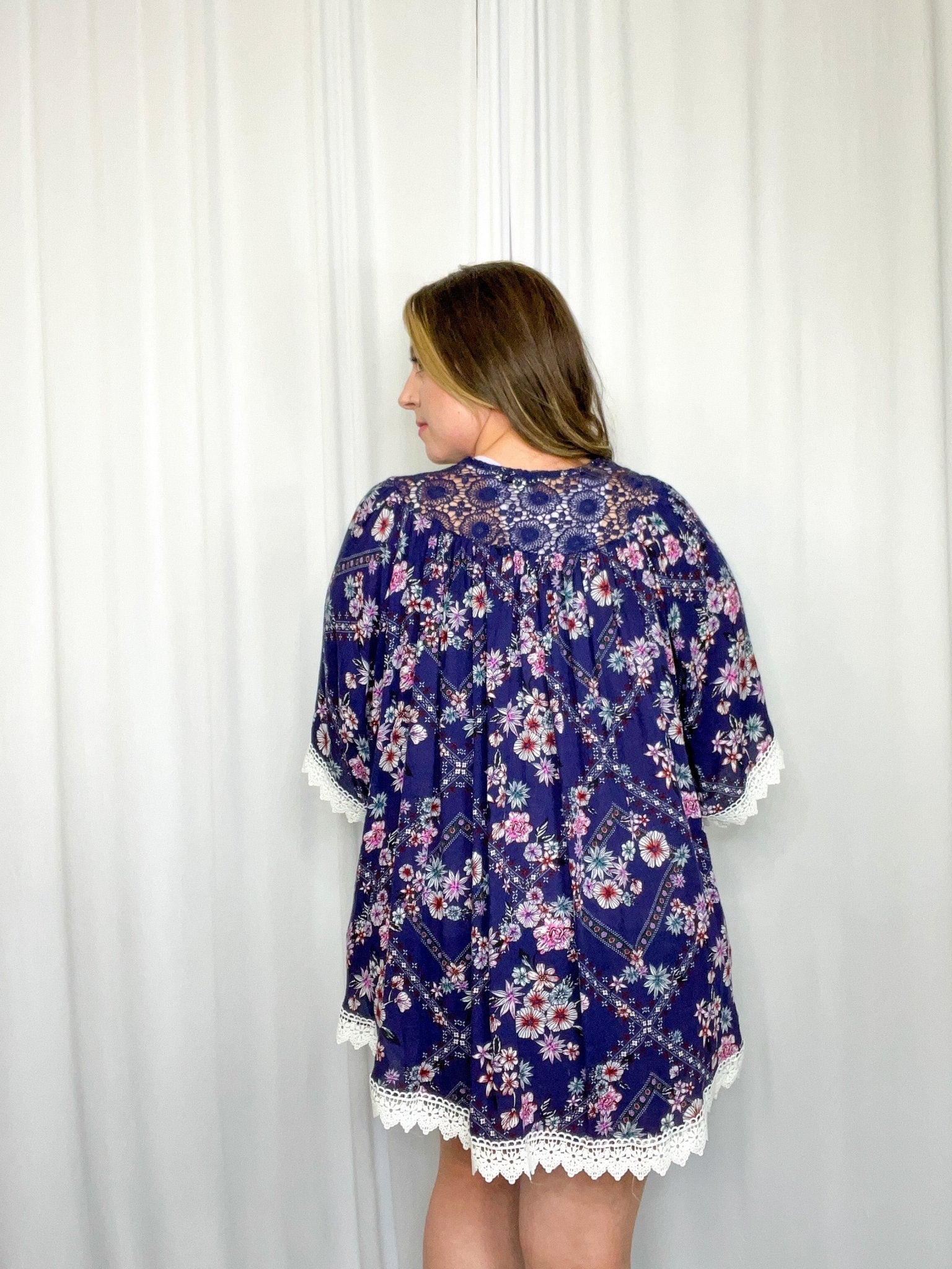 Women's Key to my Heart Floral Kimono - Brynn and Rae Boutique