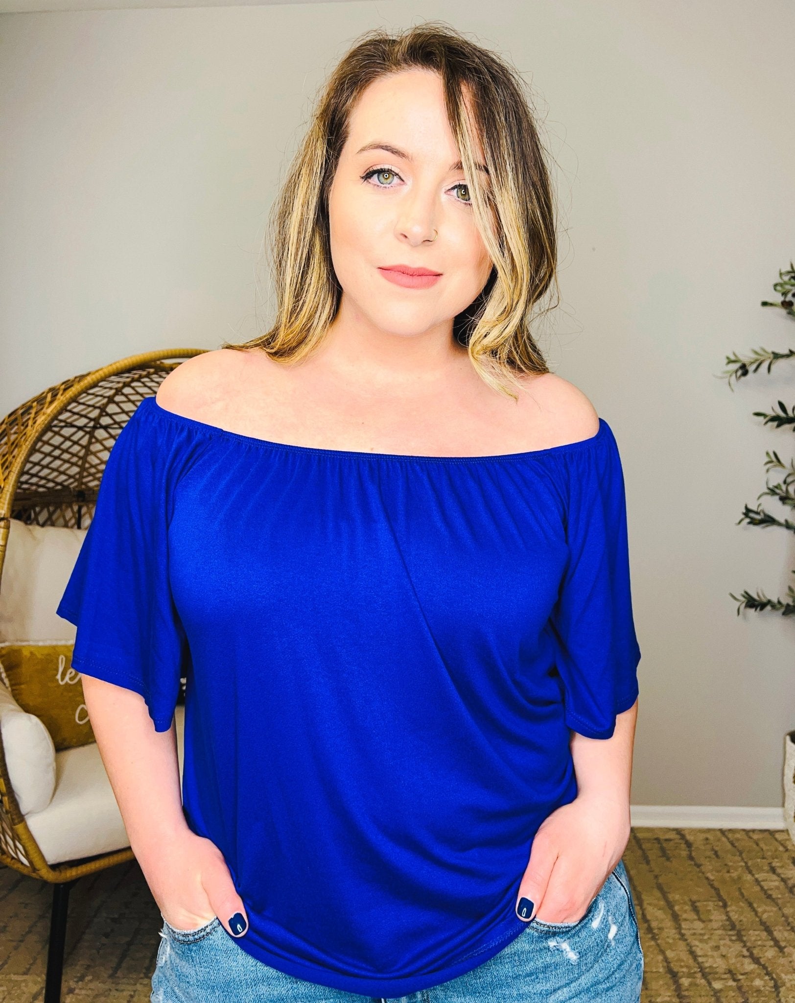 Off The Top (Curvy Babe Friendly) - Brynn & Rae Boutique